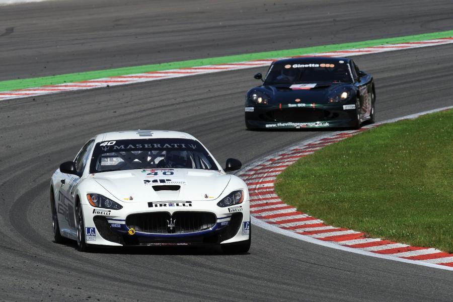  Maserati GranTurismo MC GT4 2009 года  (фото 30 из 71)